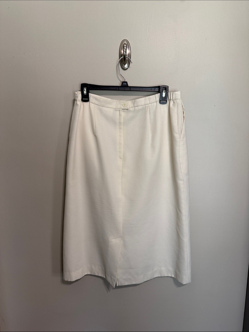 Koret Cream lined Pencil Skirt - Picture 3 of 3
